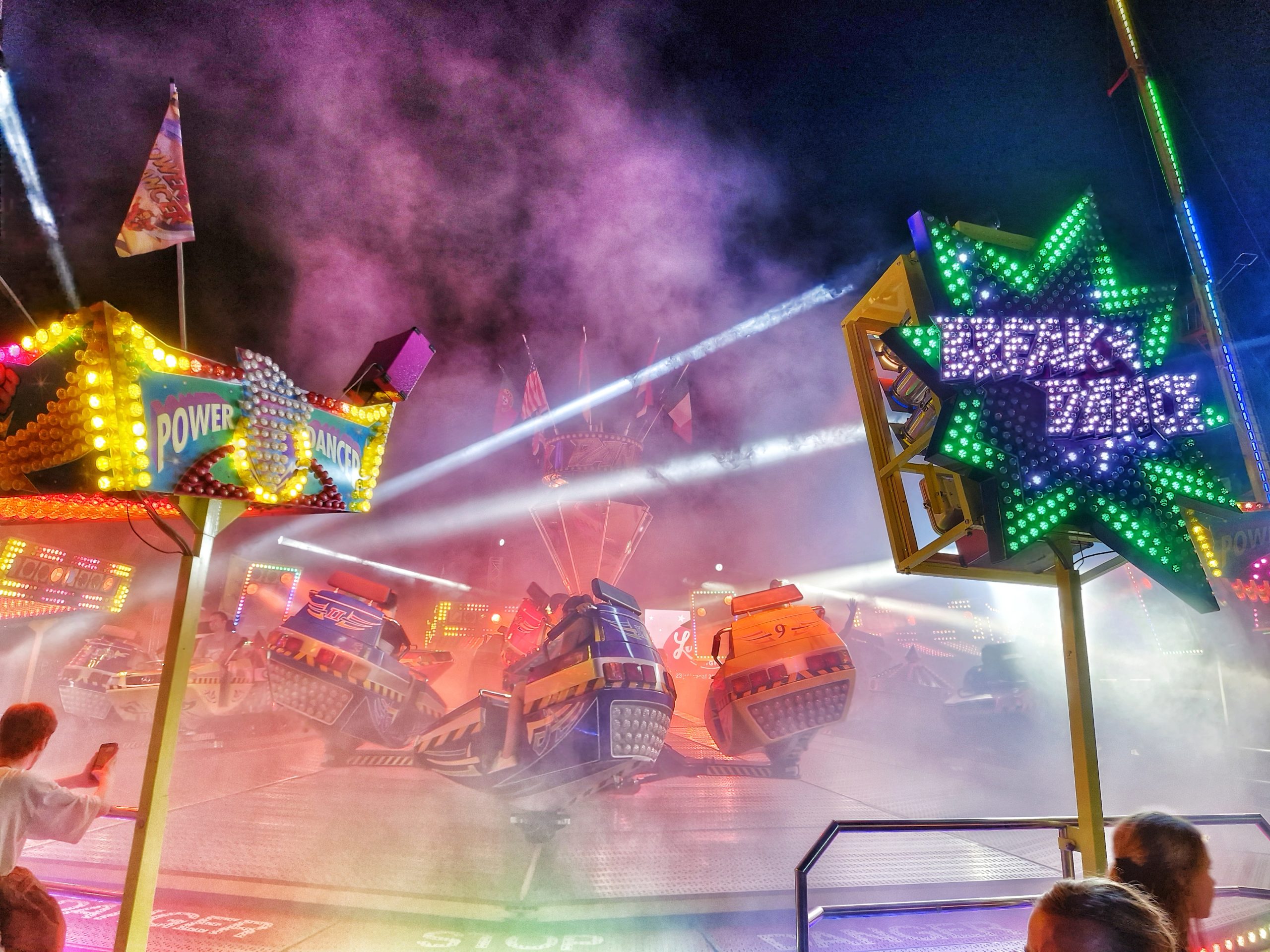 Sfeerbeeld kermis Uden neon en rook